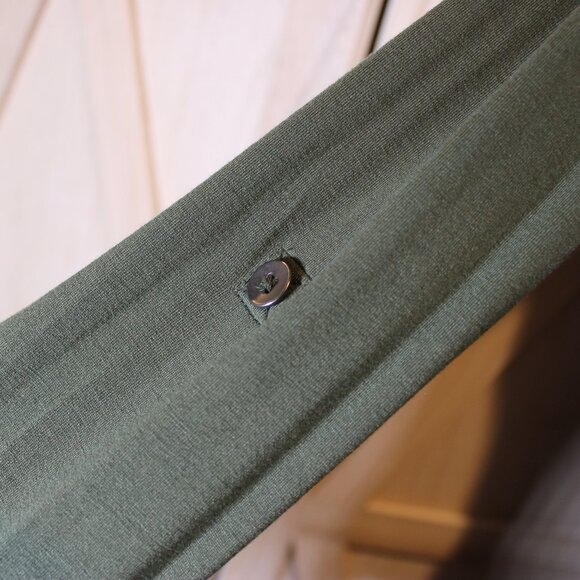 A New Day Green Button Front Henley Top- Size Medium - Picture 6 of 7